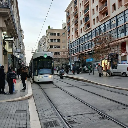 Spacieux Au Coeur De 90 M² Parking Inclus * Marsella